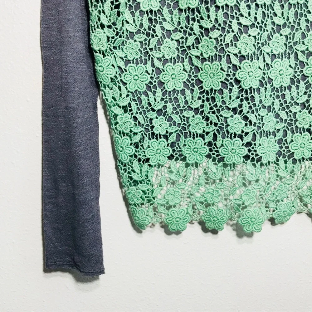 | Free People | Floral Crochet Lace Front Top Boho
